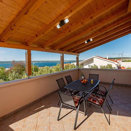 Beautiful Apartment In Maslenica With Kitchen المظهر الخارجي الصورة